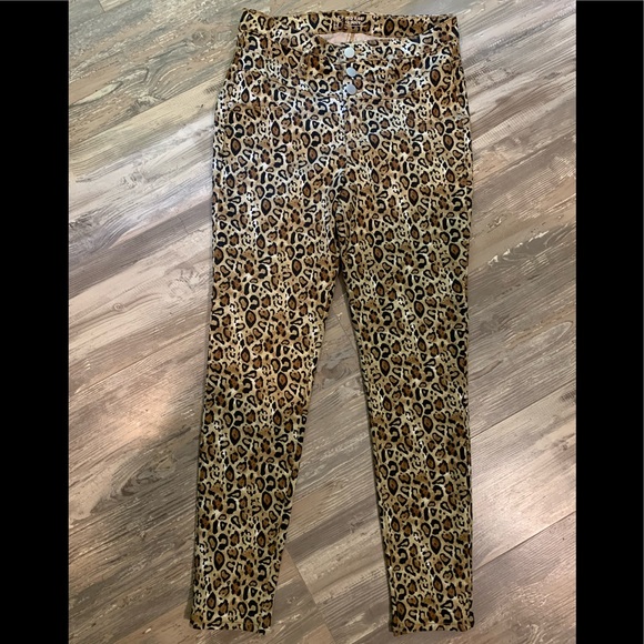 No Boundaries Denim - Mid Rise Skinny Jeans (Ladies)